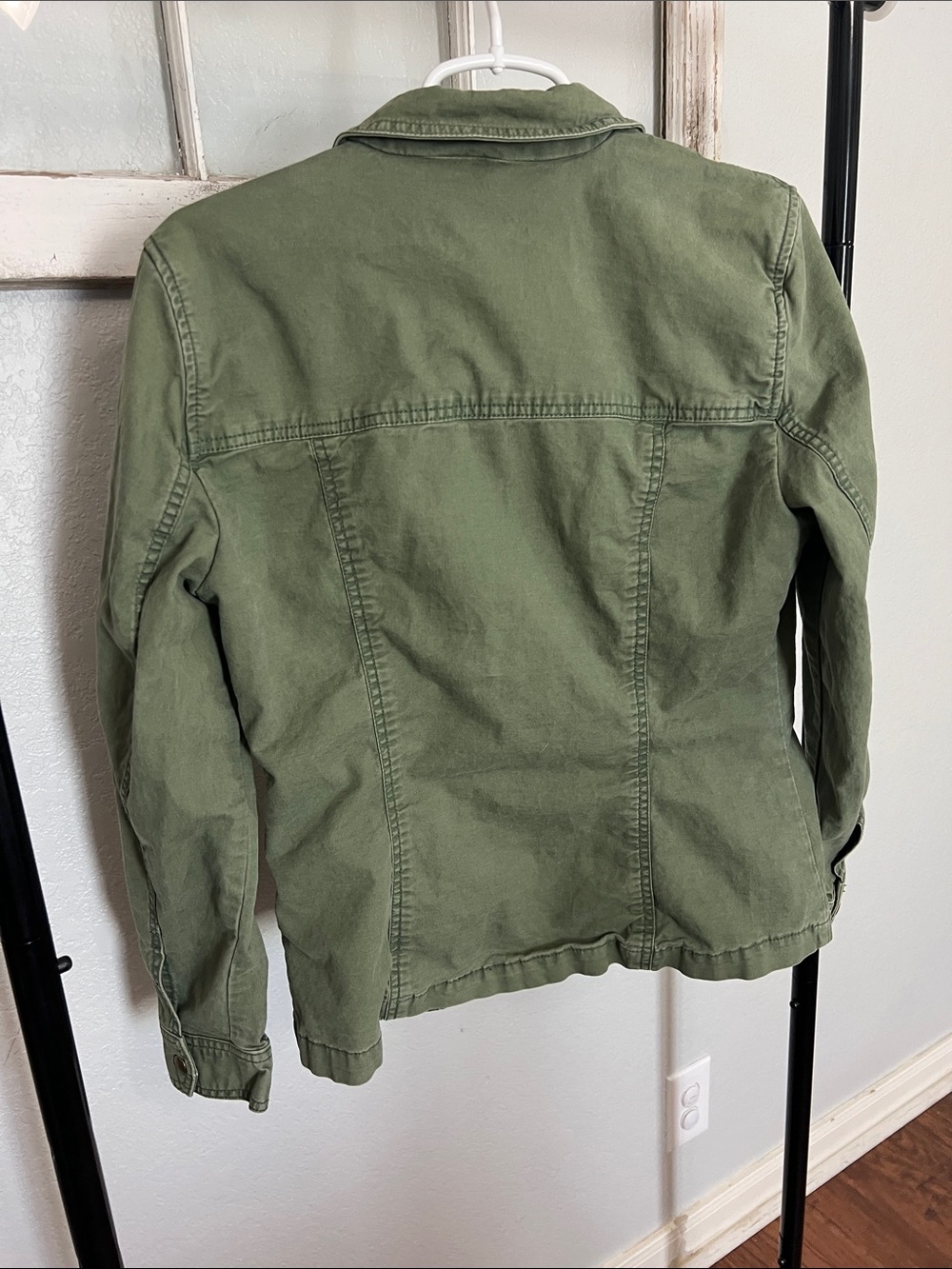 GAP Olive Utility Jacket with Flap Pockets - Picture 3 of 5